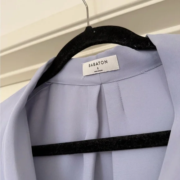 Aritzia Babaton Power Blouse in Periwinkle - Picture 6 of 7
